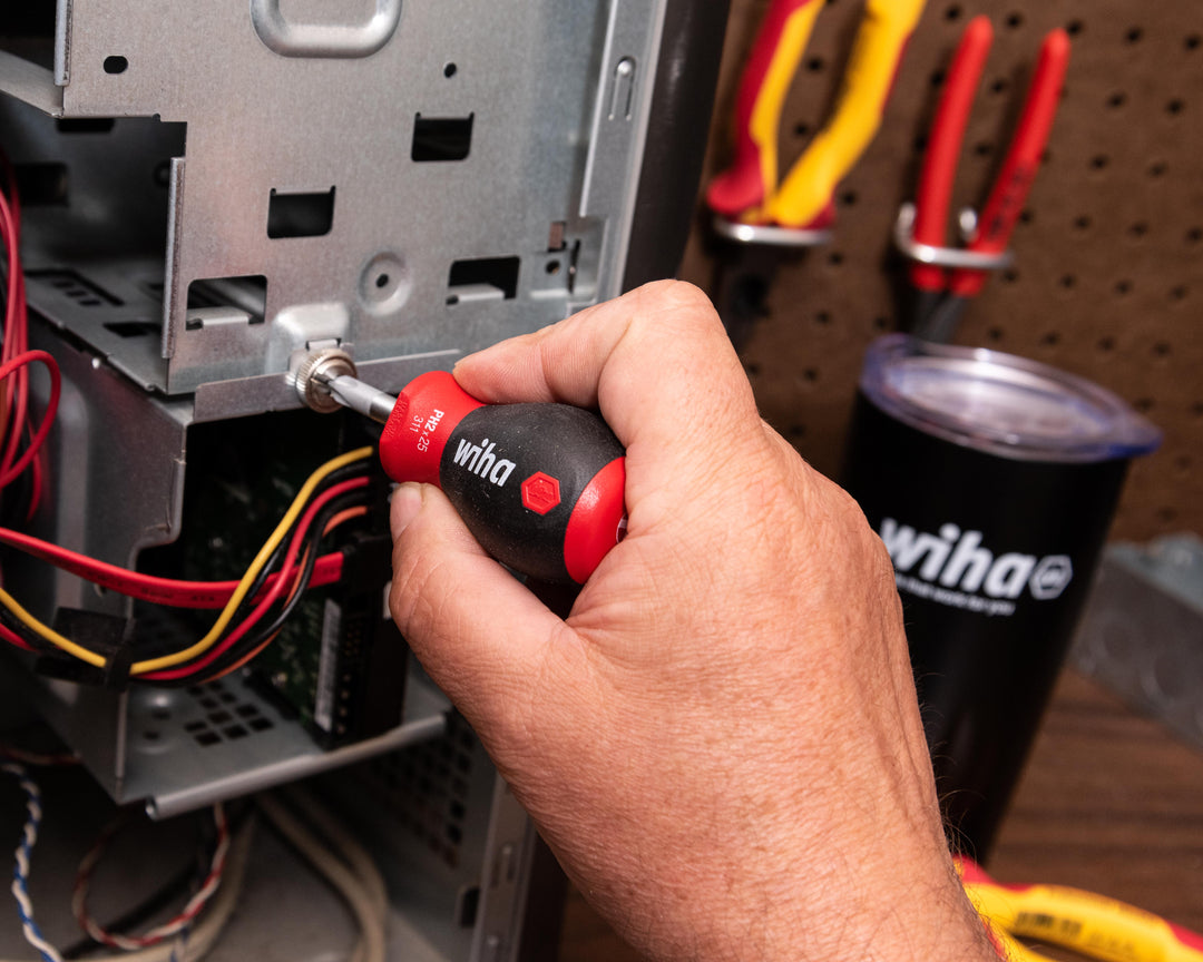 Wiha Tools 31191 SoftFinish Stubby Slotted 6.5mm/Phillips #2 Screwdrivers, 2 Pc. Set